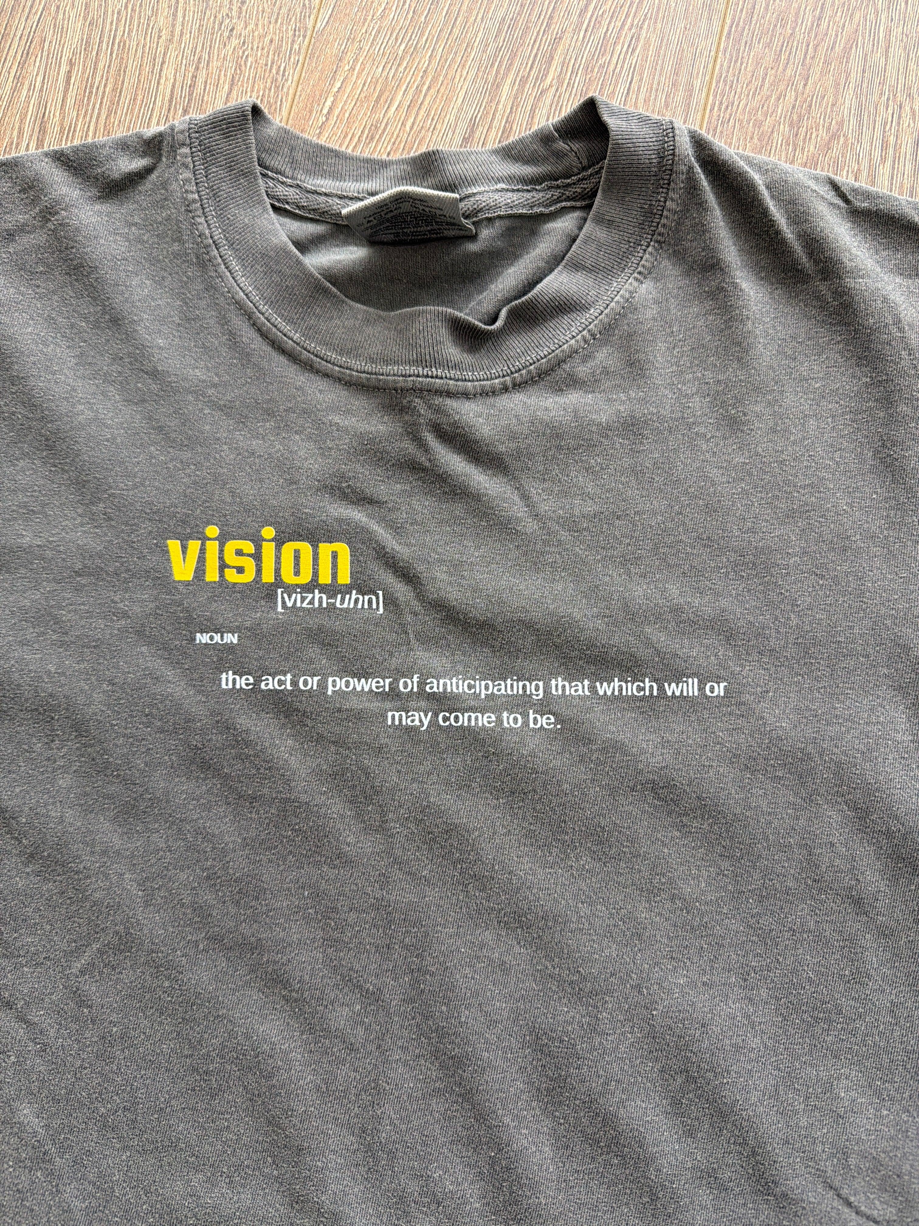 Women’s cropped tee